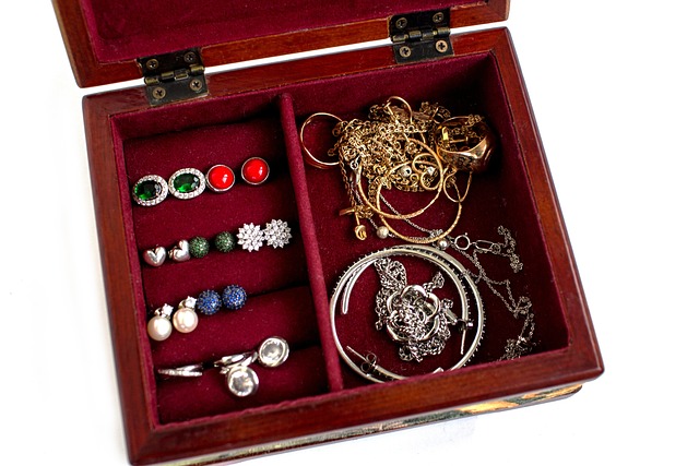 Proven Methods: How to Make the Most of Your Jewelry during the Recession